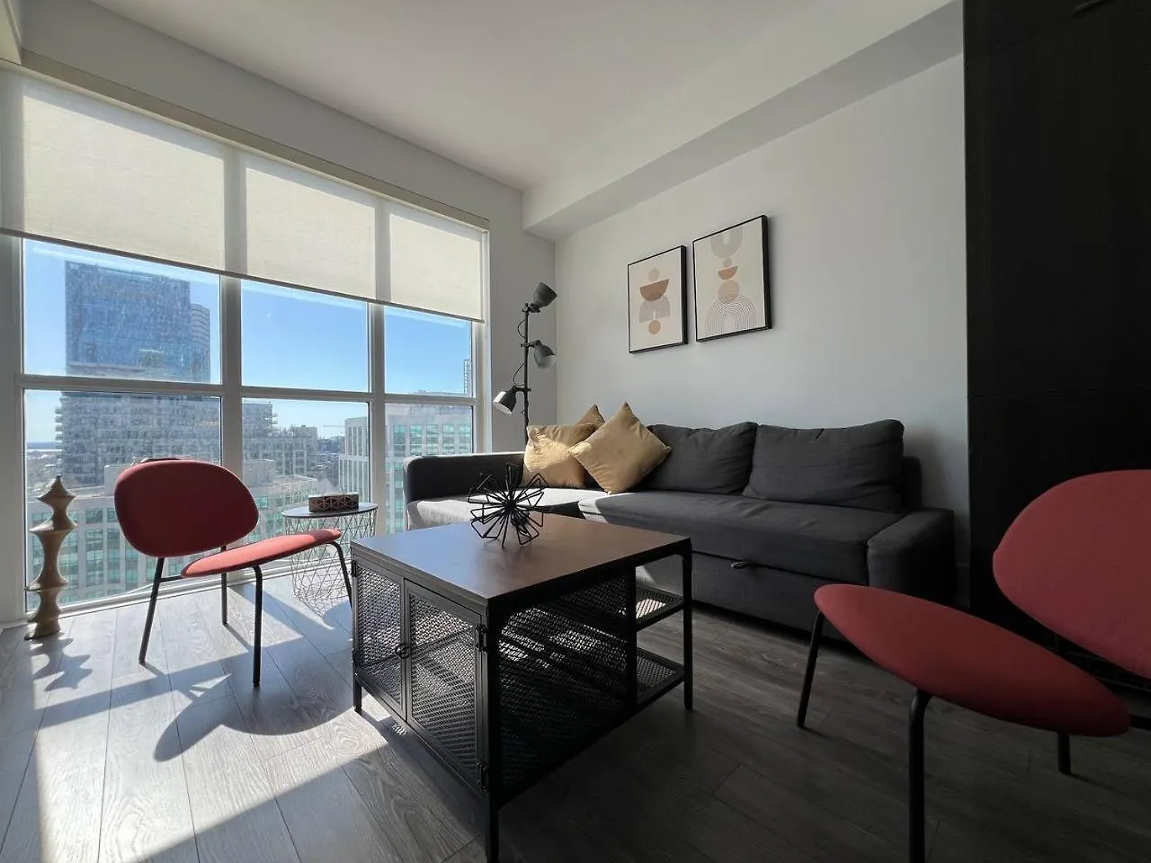 Grand Sapphire Suites Toronto