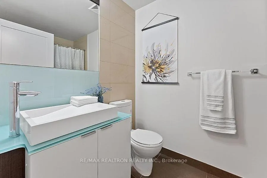 Sapphire Suites Toronto 0*,