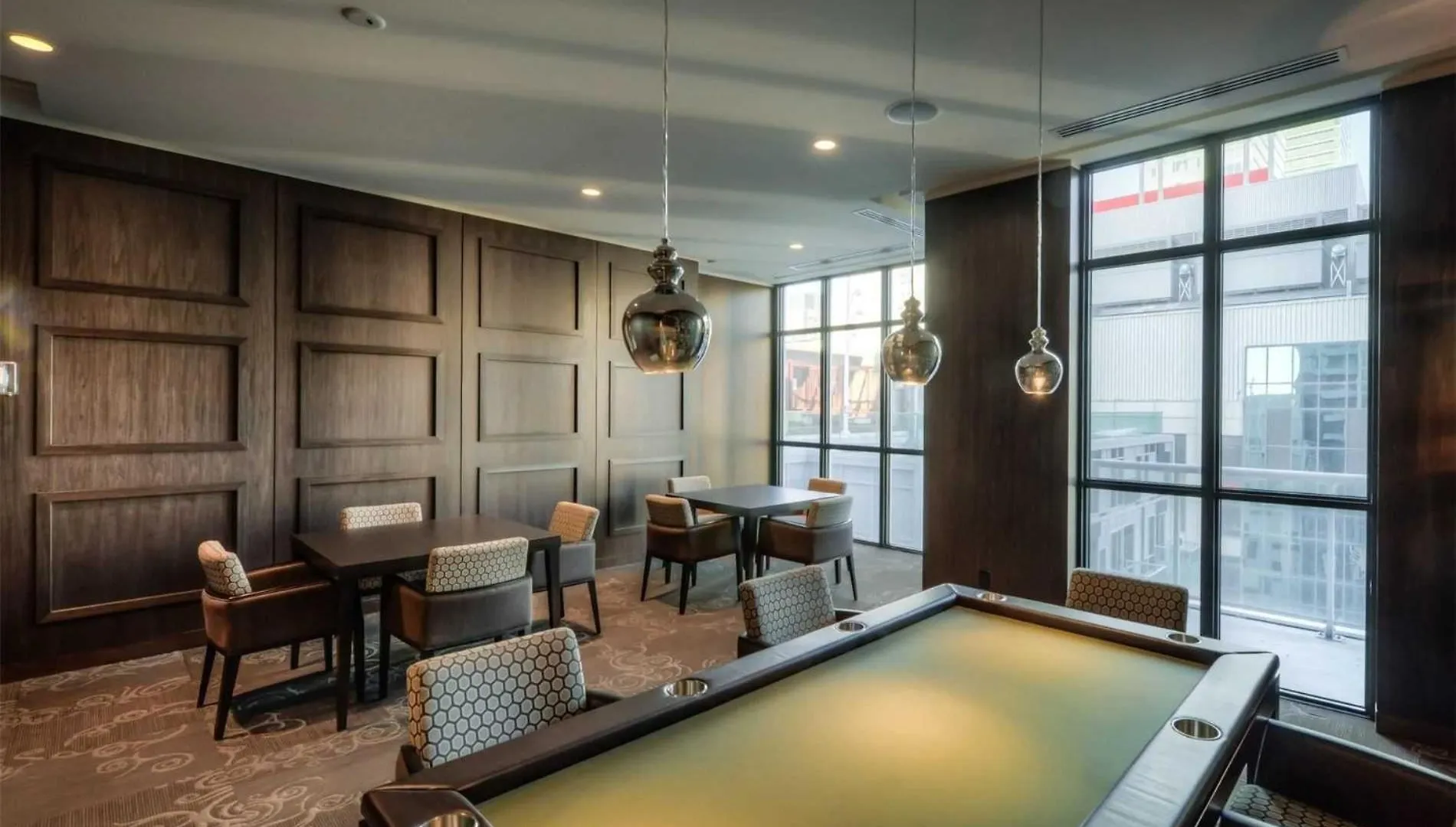 Grand Sapphire Suites Toronto
