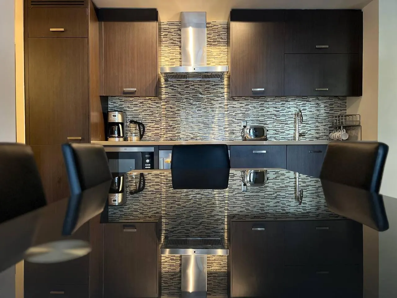 Grand Sapphire Suites Toronto 0*,  Canada