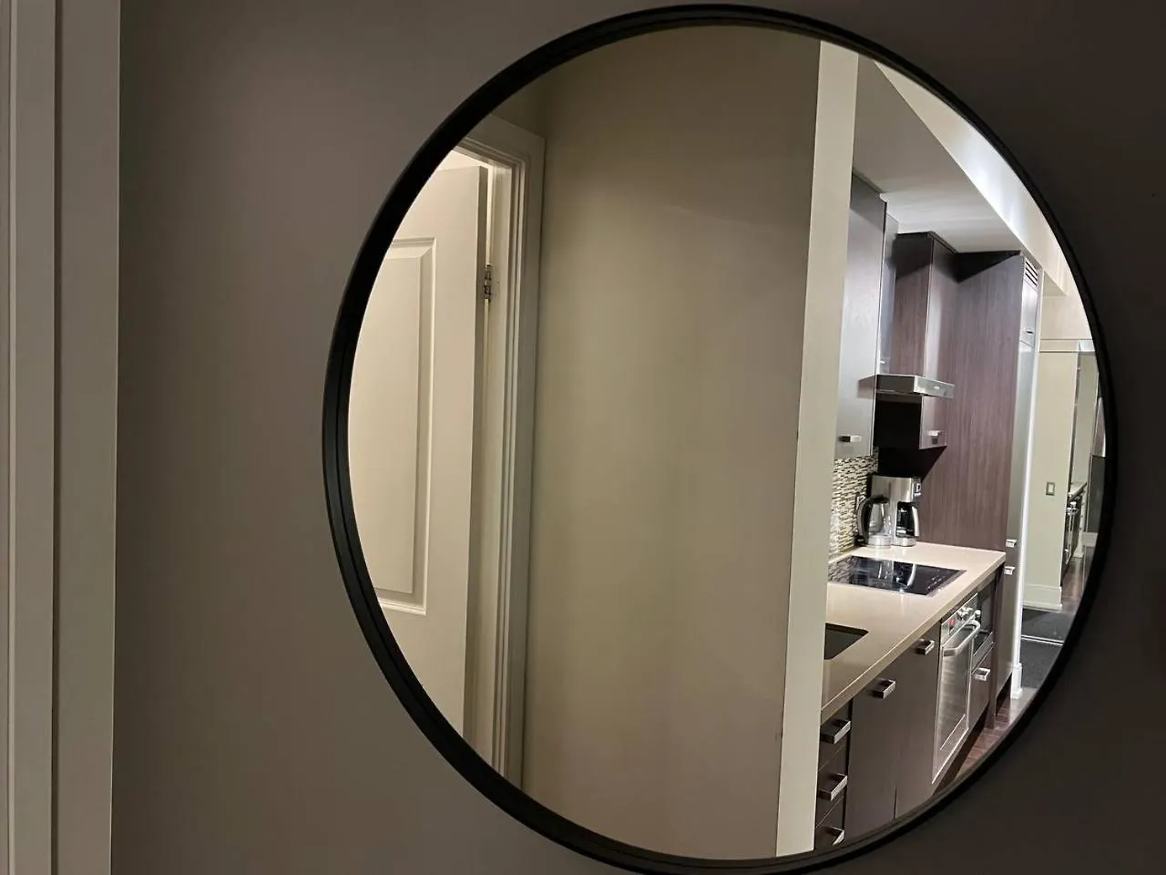 Grand Sapphire Suites Toronto